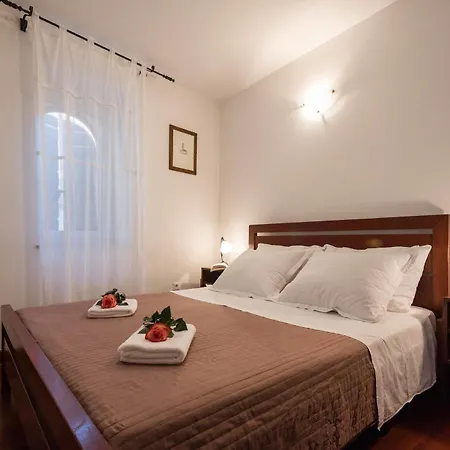 Appartamento Sv. Petar Traù