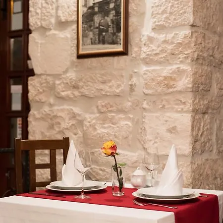 Daire Sv. Petar Trogir