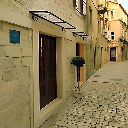 Apartment Sv. Petar Trogir