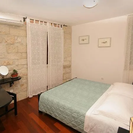 Sv. Petar Apartment *