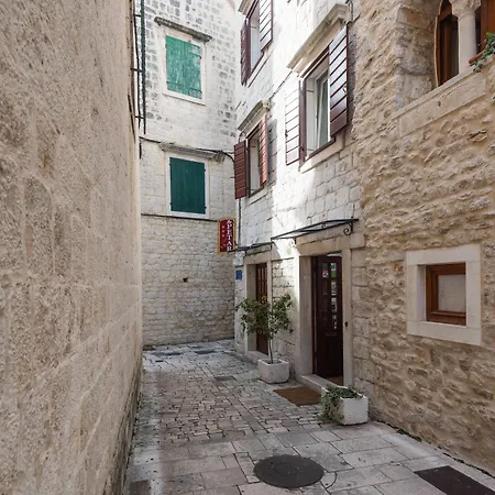 Sv. Petar تروغير