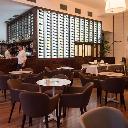 Sv. Petar شقة تروغير